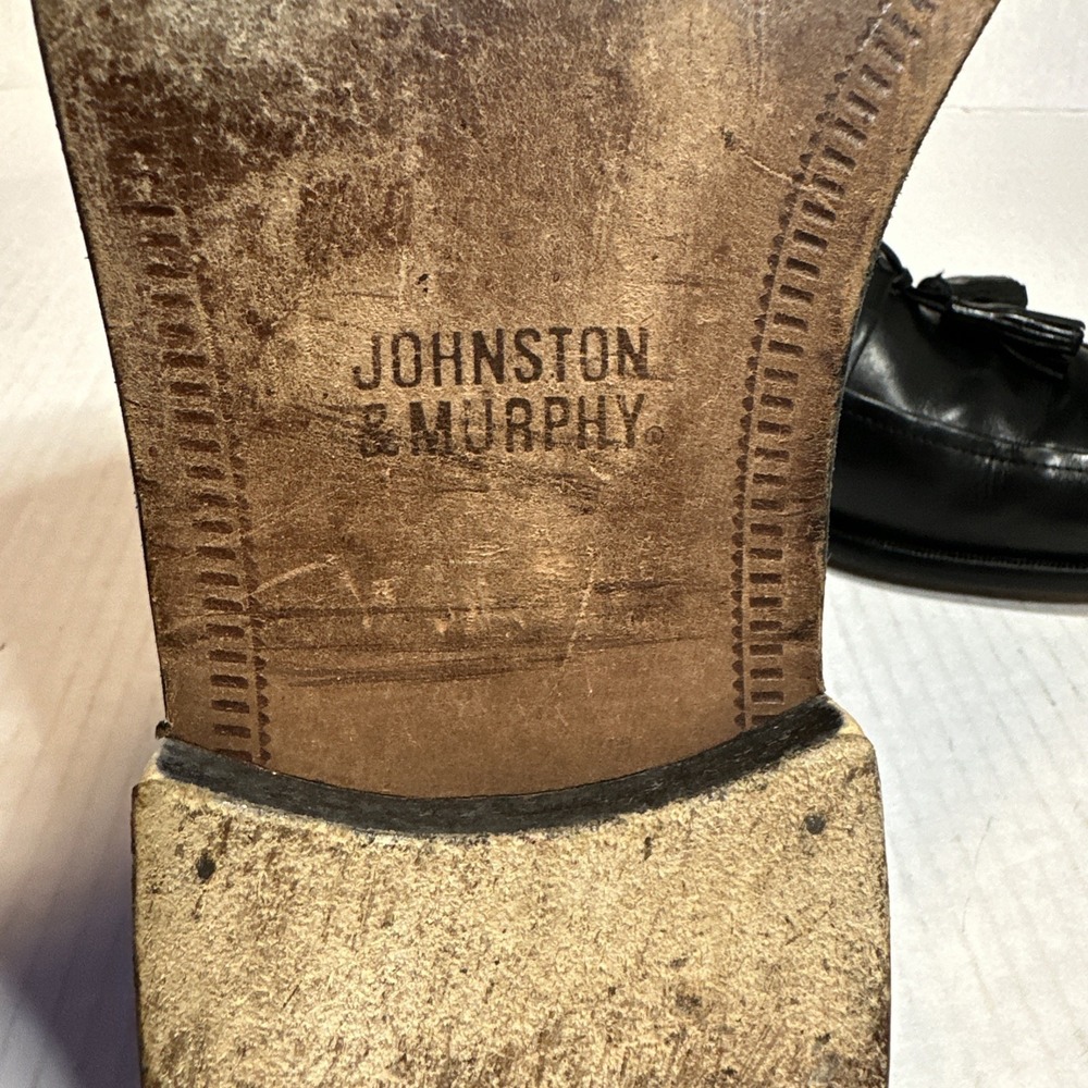 Men's Johnston & Murphy Horner Black Loafers Dress Shoes 8 1/2 M Leather Tassel - Picture 7 of 11